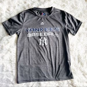 Boys’ MAJESTIC NY YANKEES T-Shirt Size 8